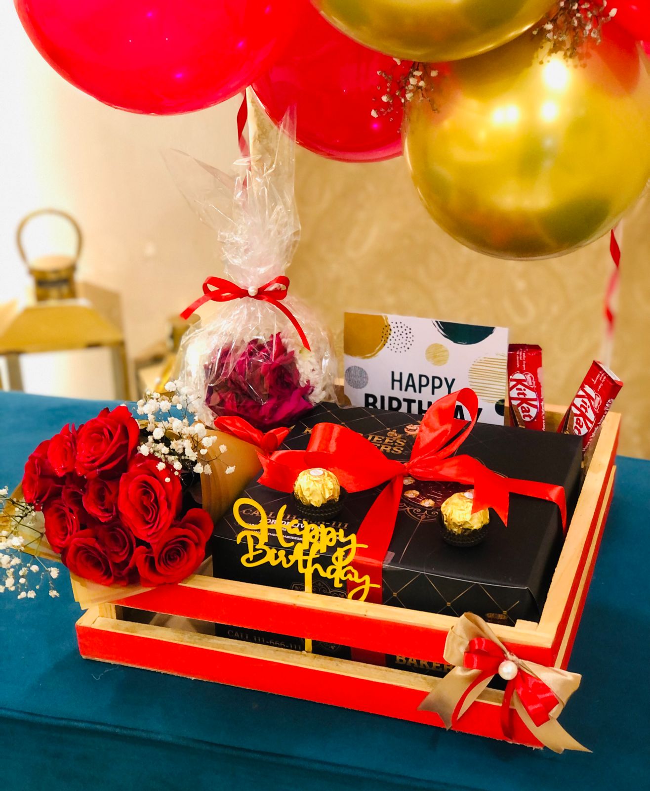 Floral Bloom Extravaganza Cart - Giftogram By Samana