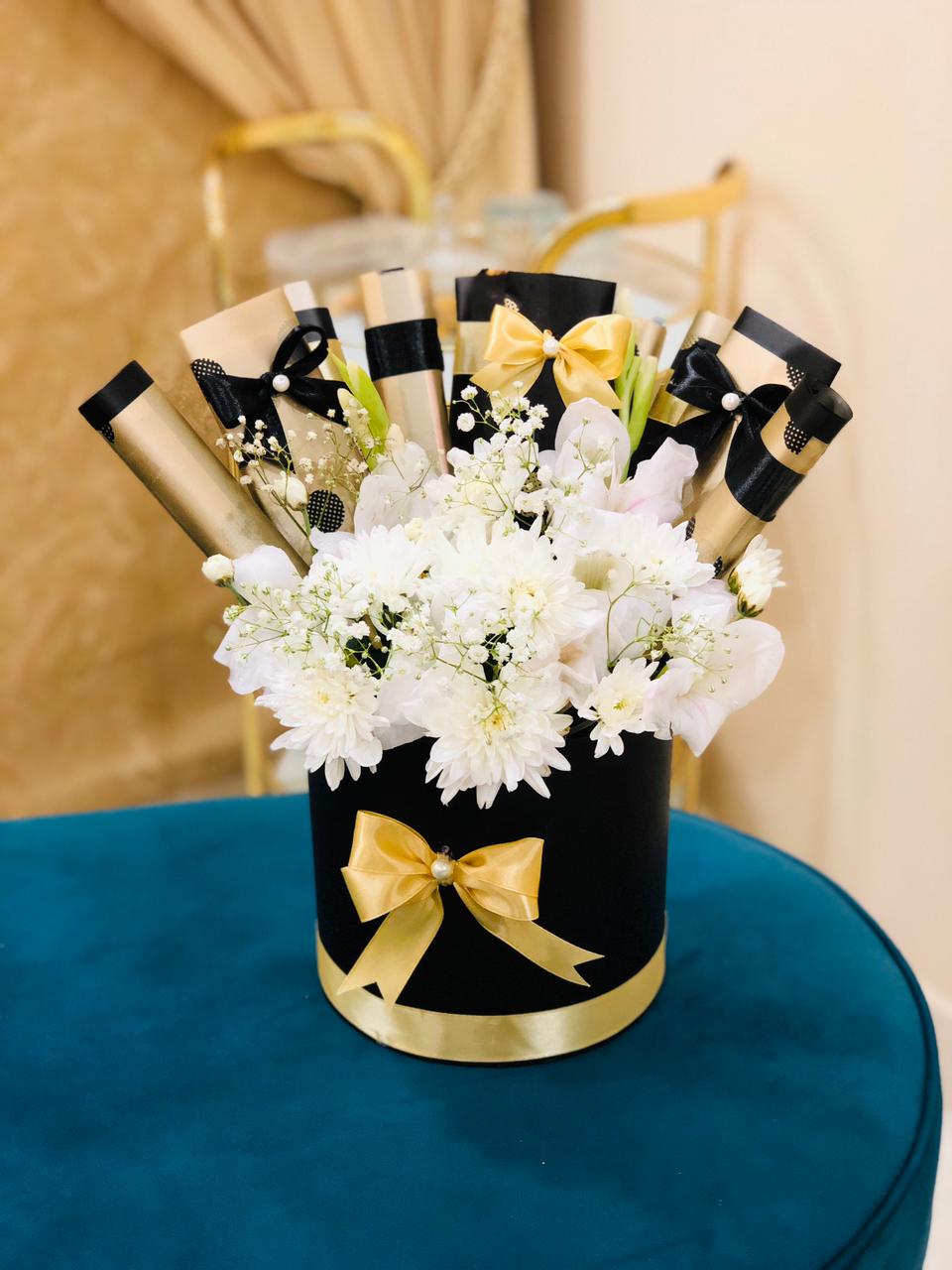 Floral Chocolate Box - Giftogram By Samana