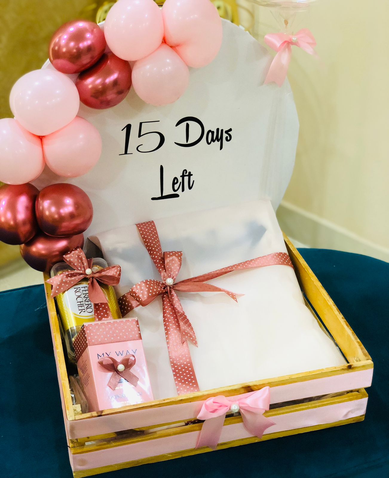 Backdrop Balloon Crate