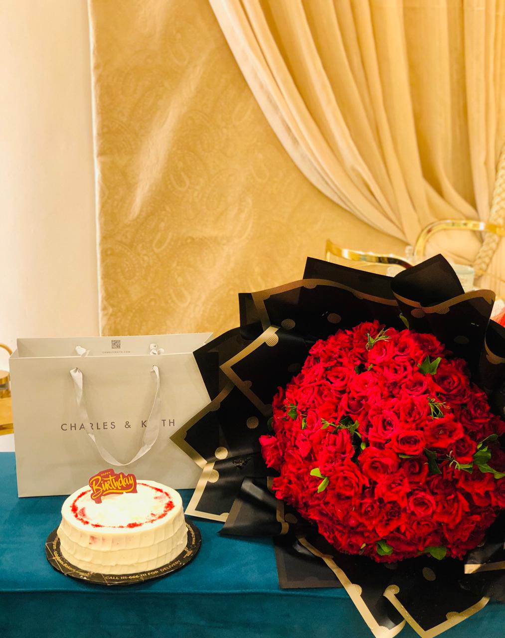 Cake 'n' Carry Rose Affair - Giftogram By Samana