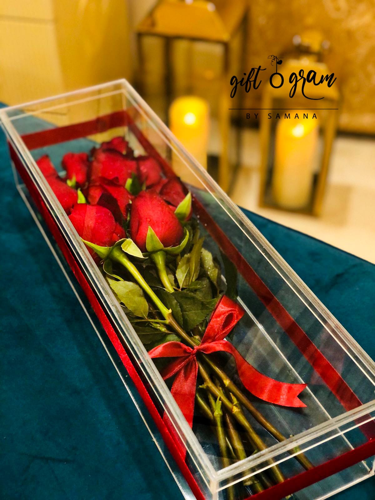 Roses in Acrylic - Giftogram By Samana