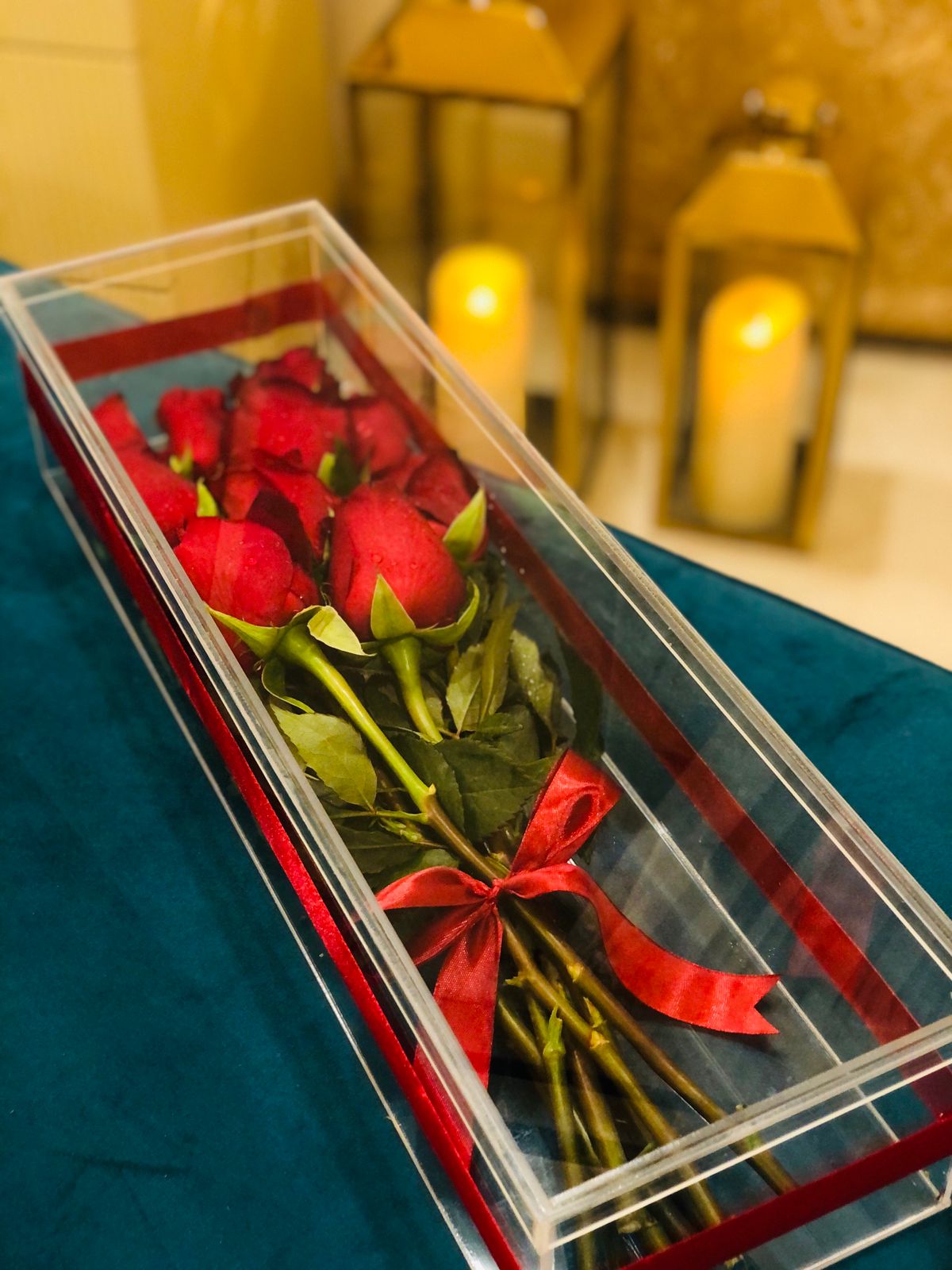 Roses in Acrylic - Giftogram By Samana