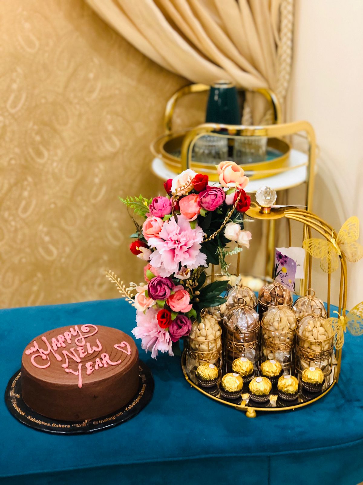 Cake and Dry Fruits Package
