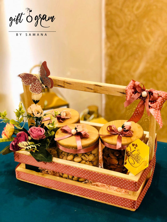 The Nutty Affair - Giftogram By Samana