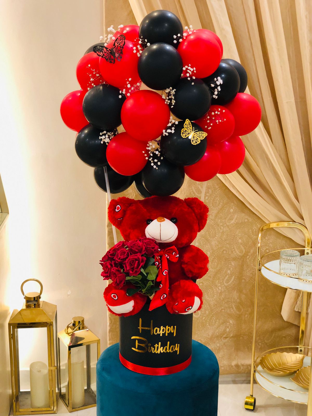 Bear Hug Balloon Bundle