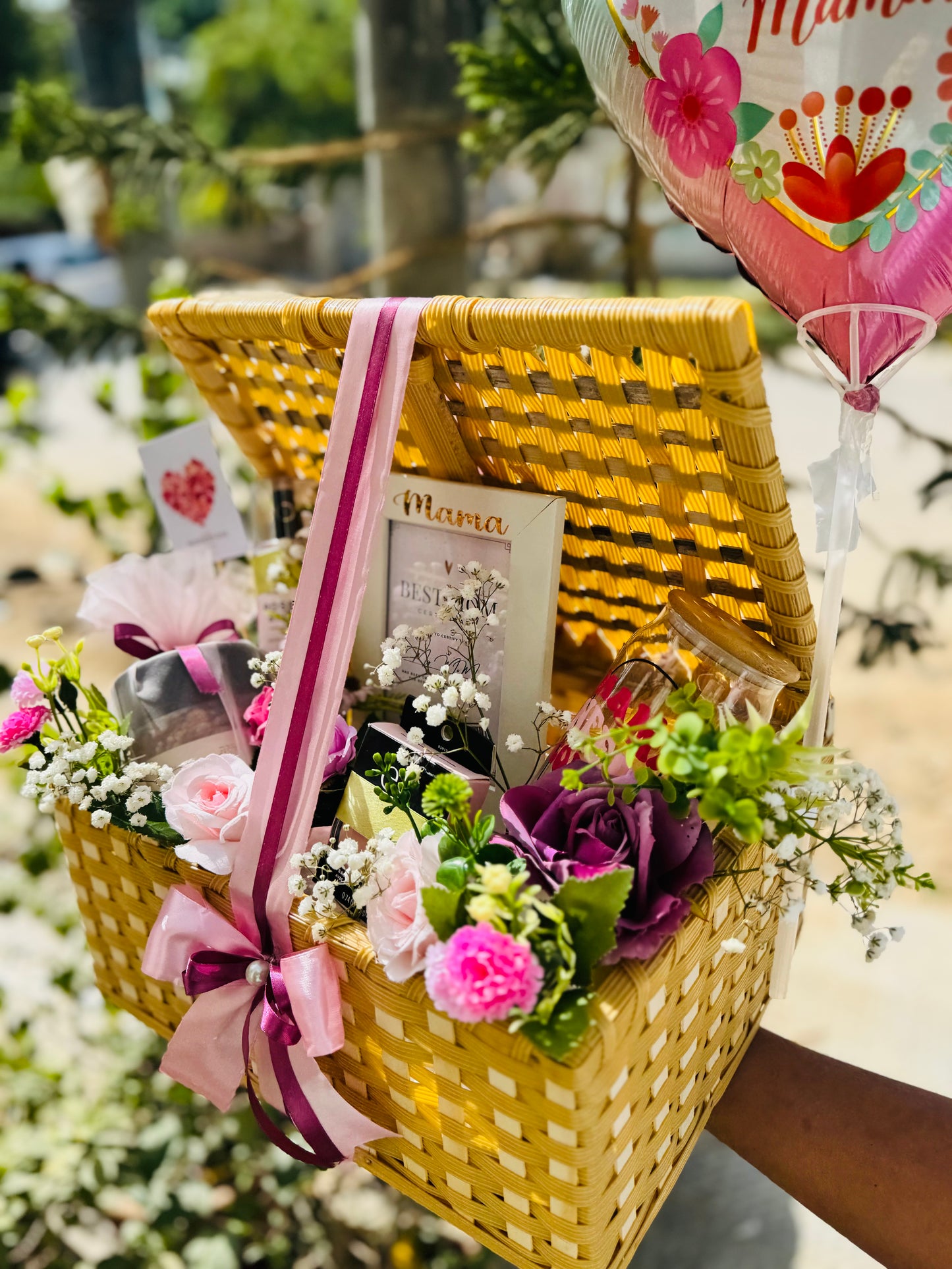 Mom’s Ultimate Gift Basket