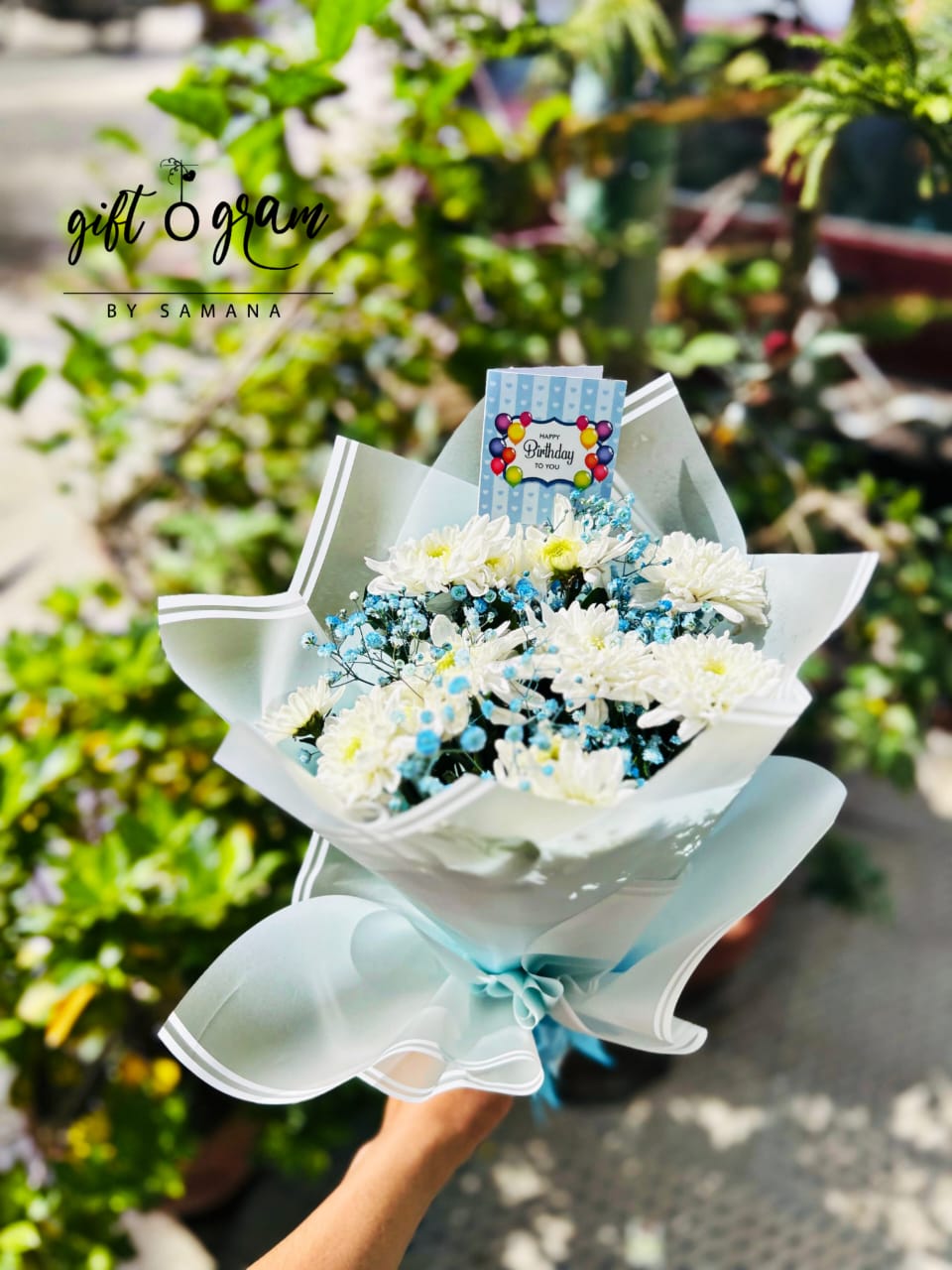 Blue & White Fresh Flower Bouquet