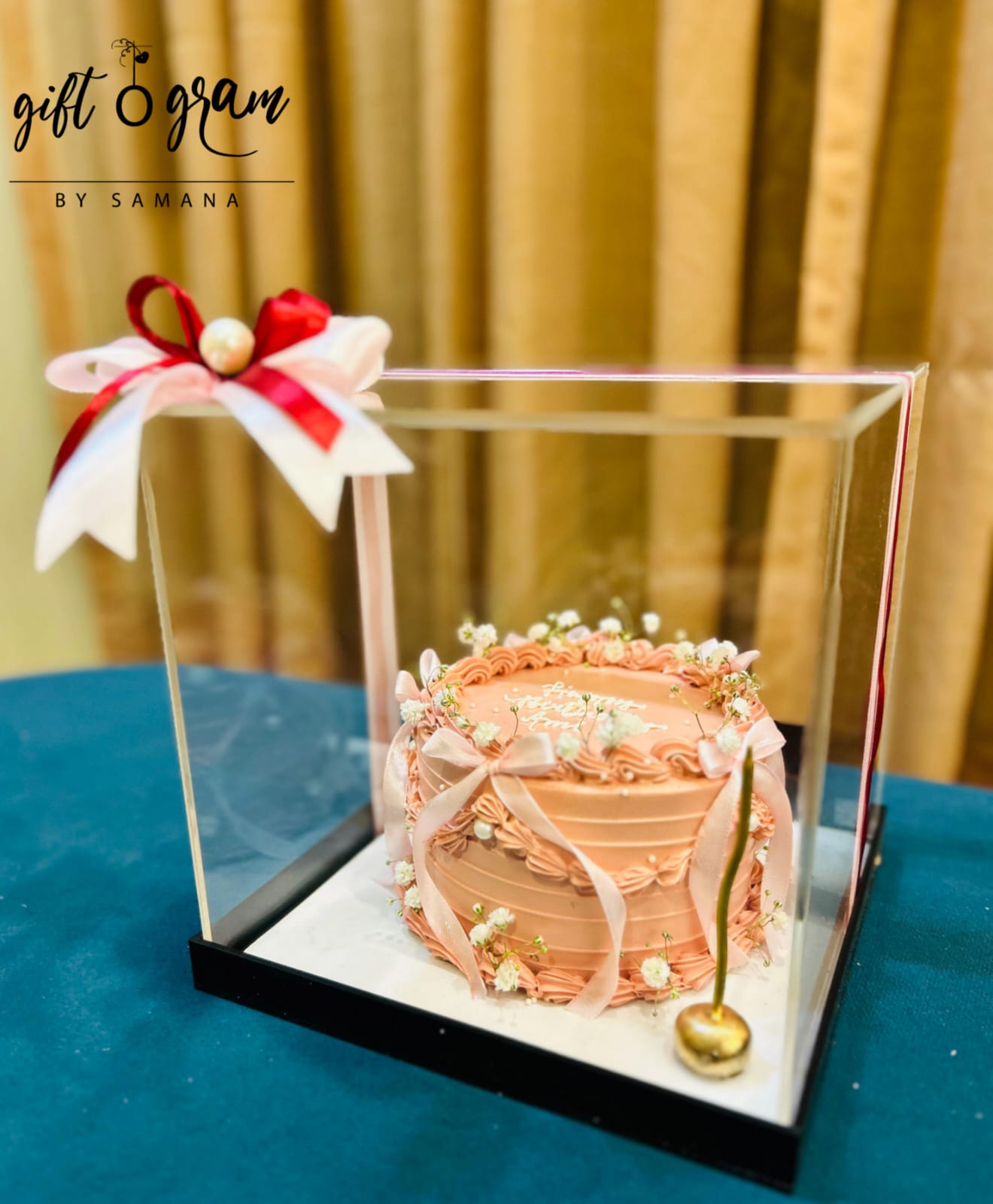 Acrylic Transparent Cake Box