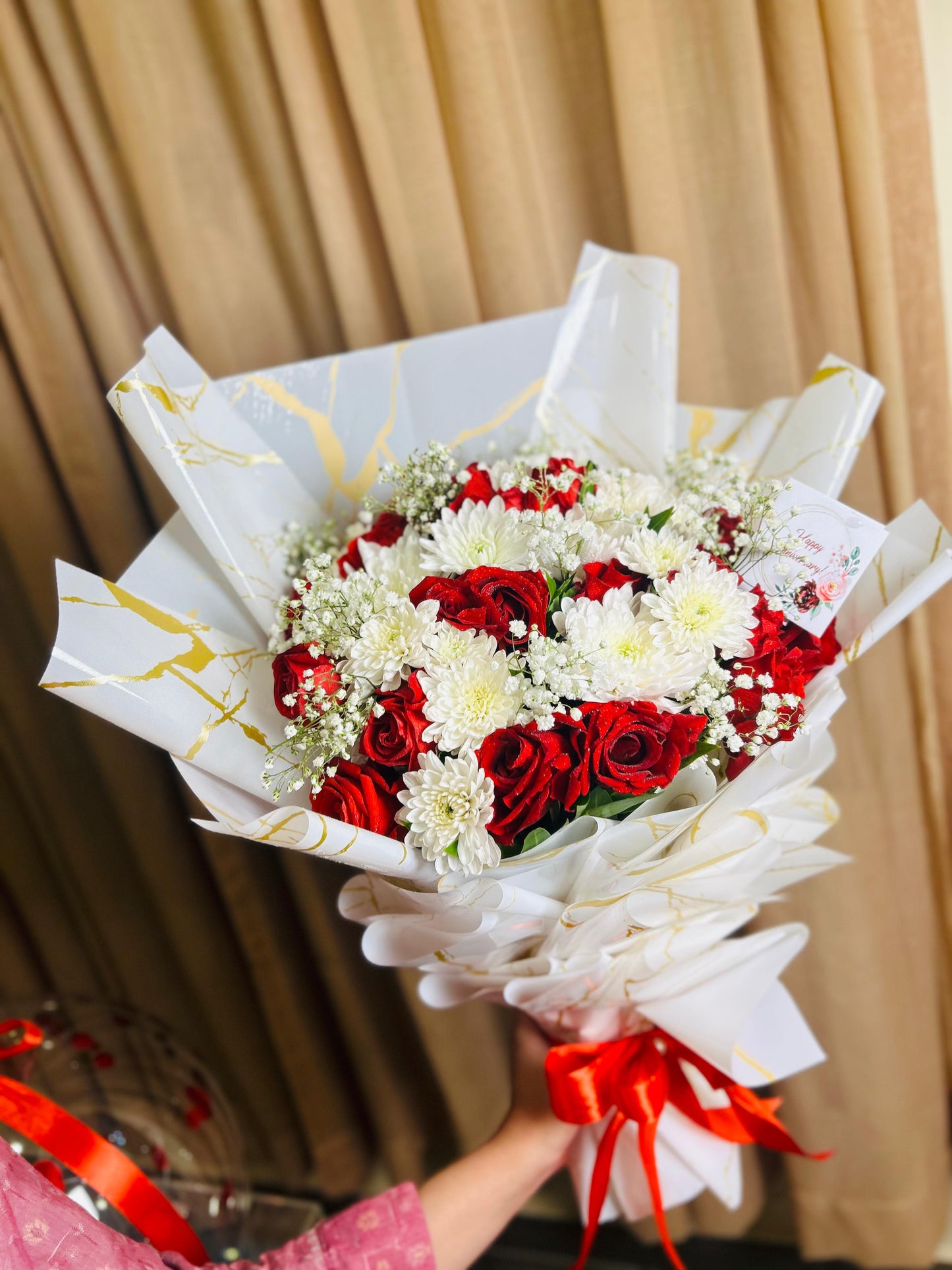 Red & White Flower Bouquet