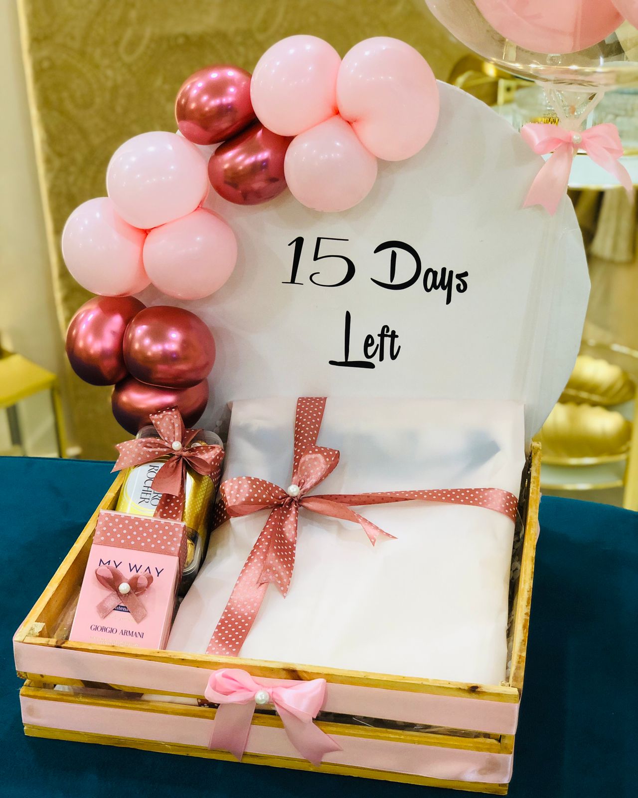 Backdrop Balloon Crate