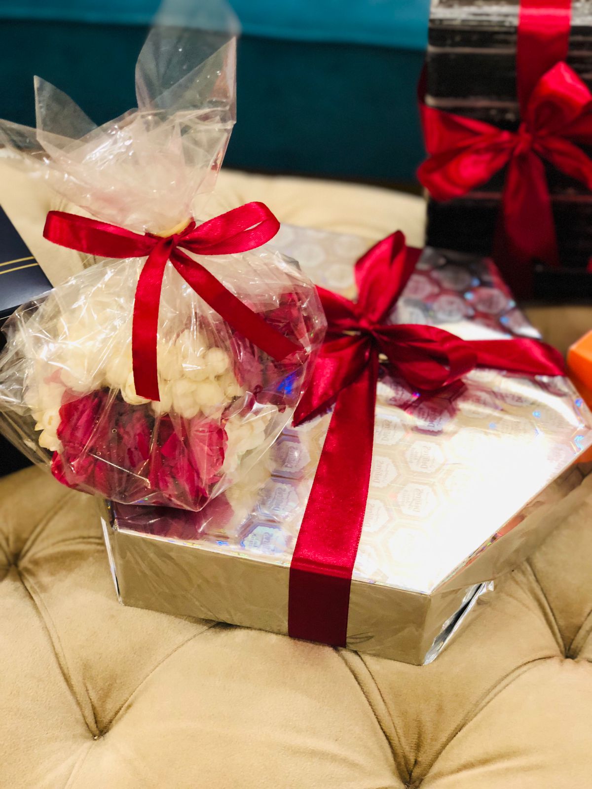 Surprise Package - Giftogram By Samana