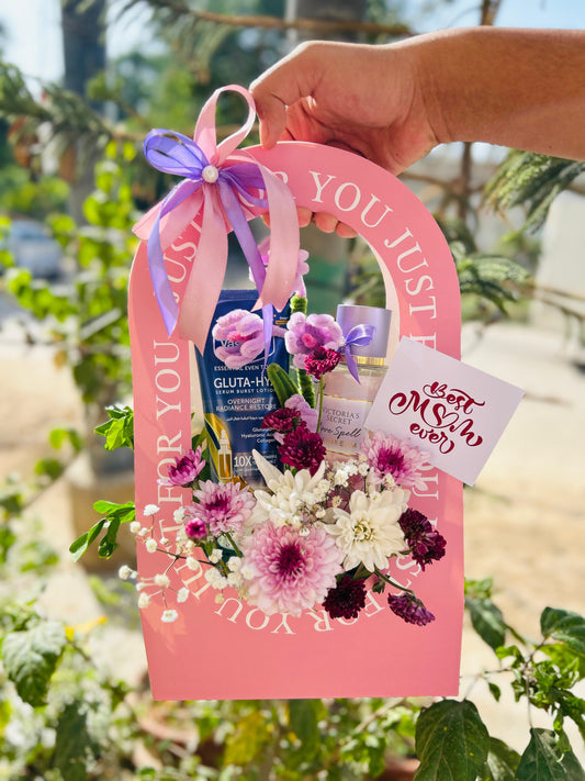 Mother’s Day Deluxe Gift Basket