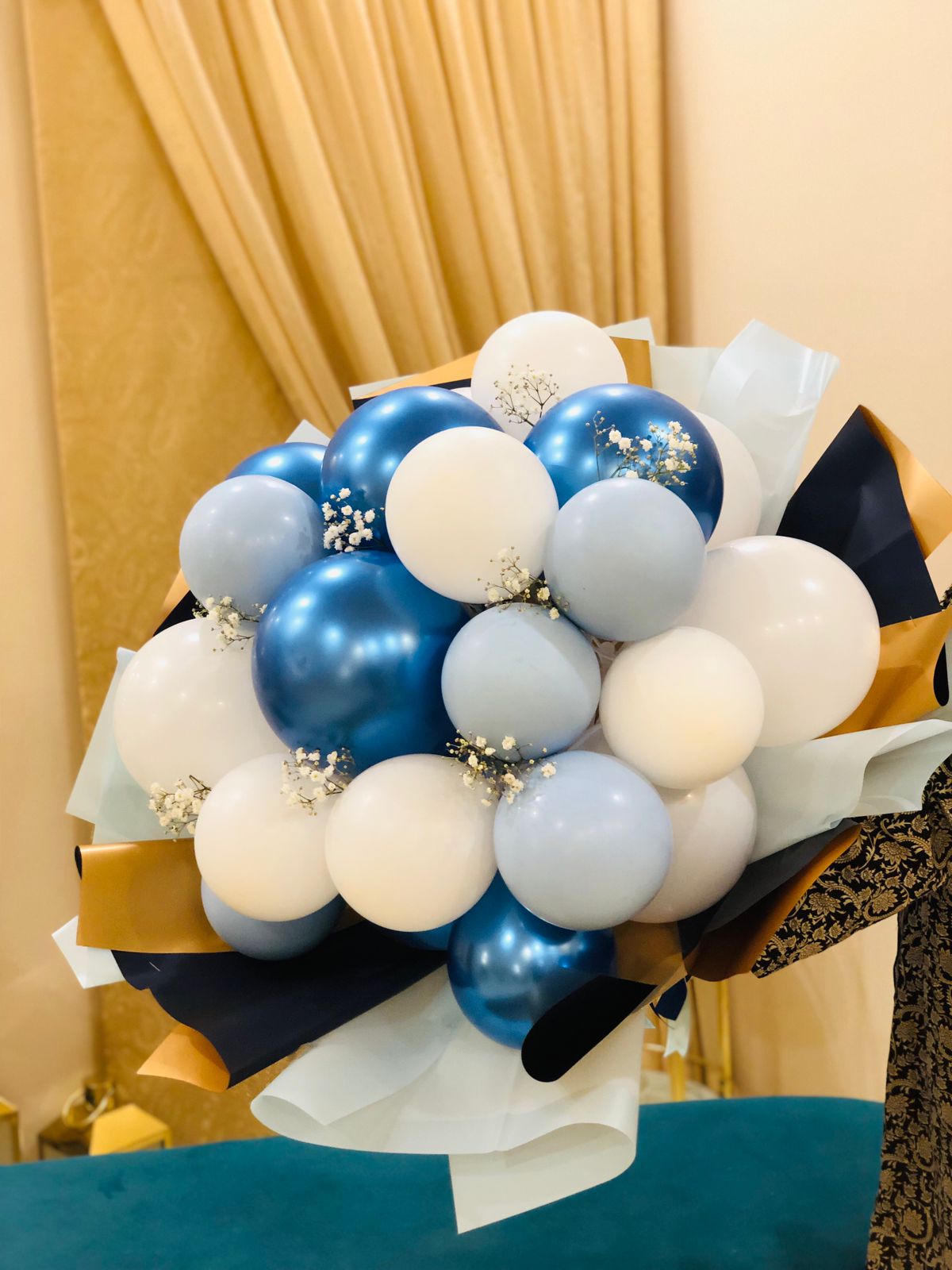 Breezy Balloon Bouquet