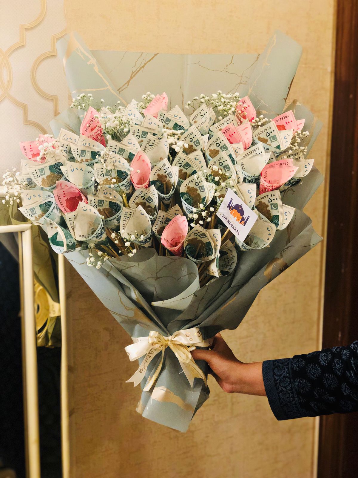 Currency Bouquet - Giftogram By Samana