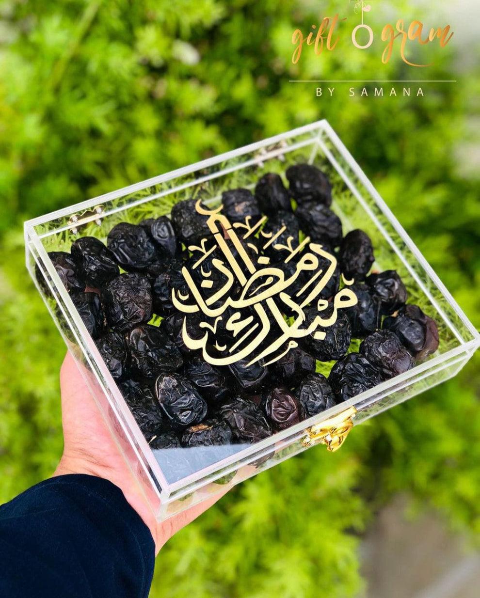 Acrylic Dates Box with 350g Premium Ajwa Dates – Same Day Delivery in ...