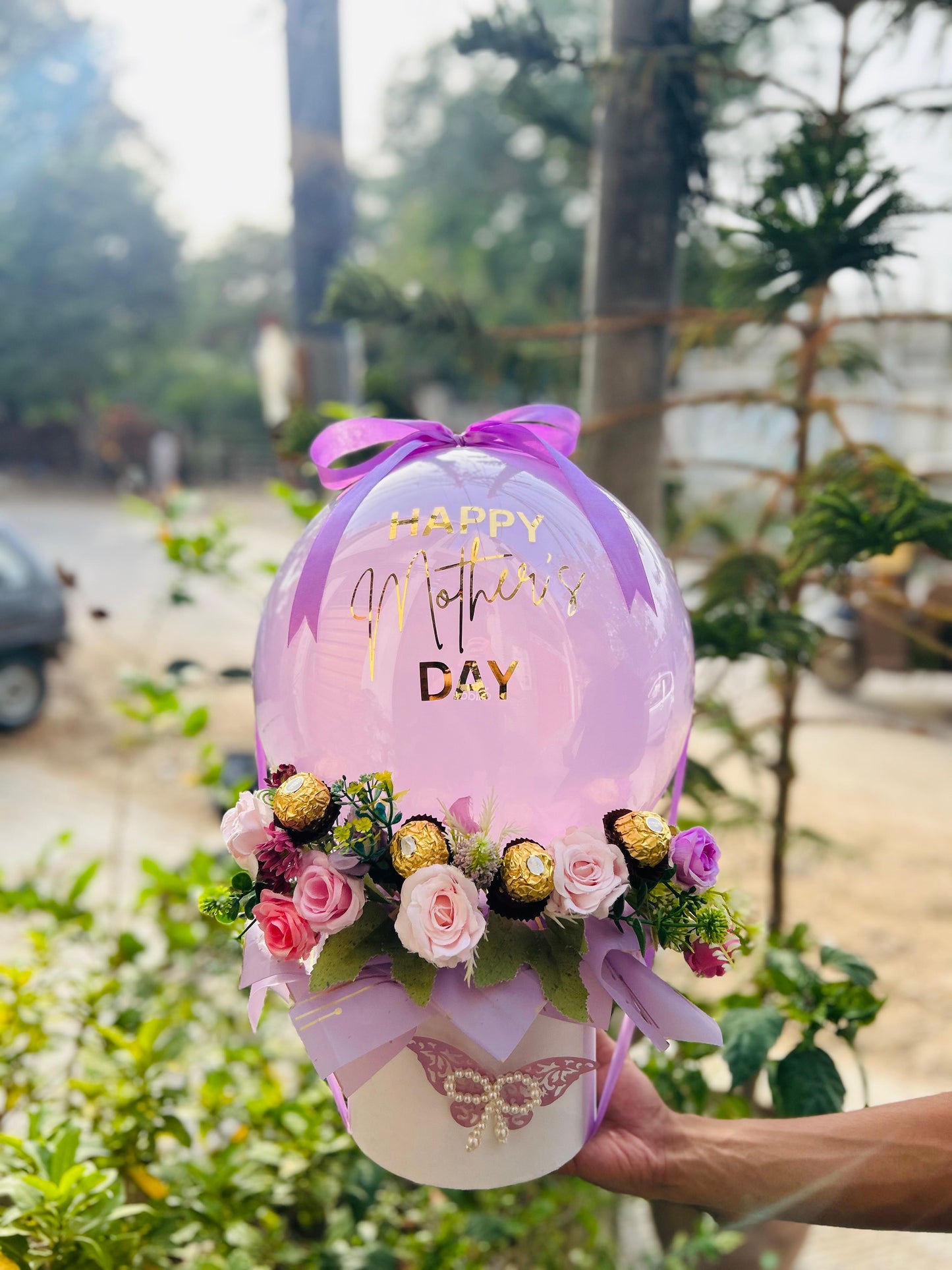 Balloon Box for Mom