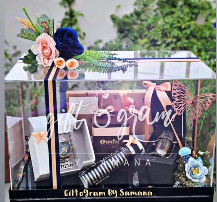 Acrylic Wedding Gift Box (Empty)