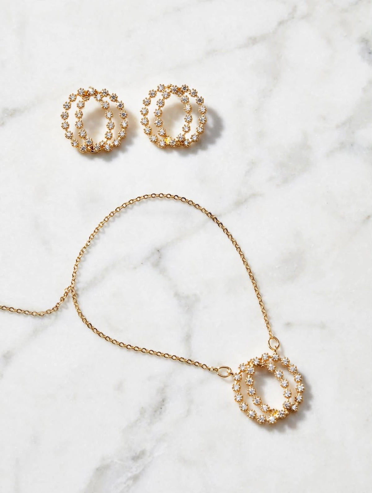 Max gold crystal necklace and earrings set
