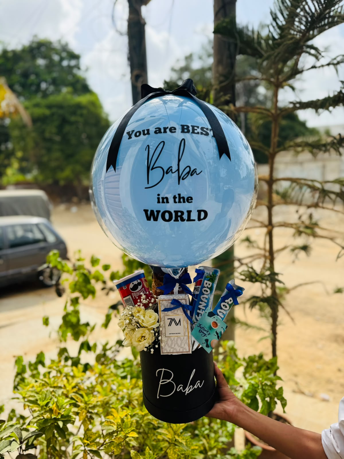 Customized Balloon Box Gift for Dad