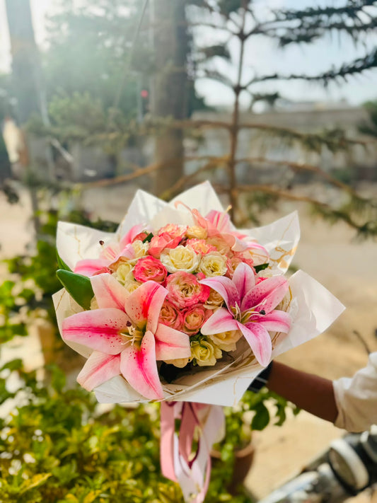 Luxury Pink Lily & Rose Bouquet