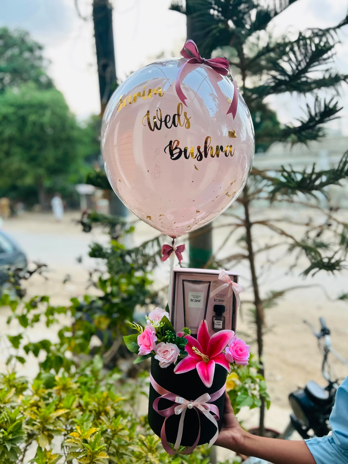 Personalized Floral Gift Box with Balloon & Perfume