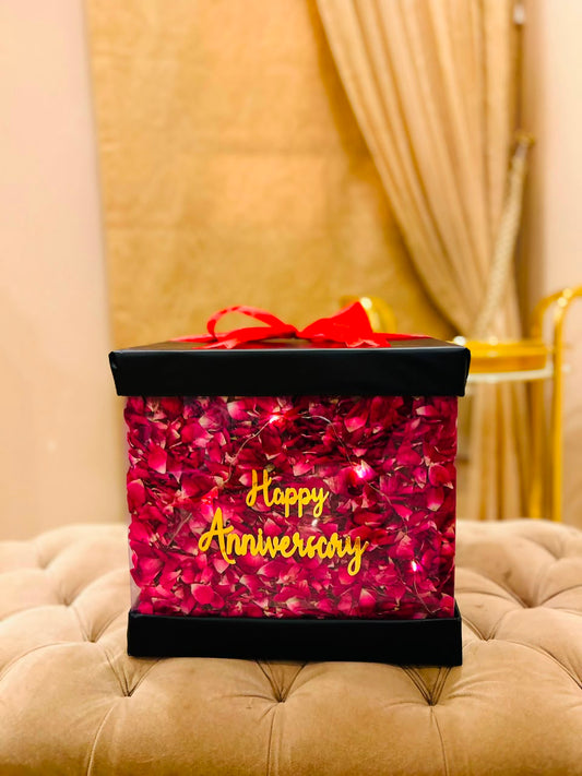 Pull Up Cake Surprise Box