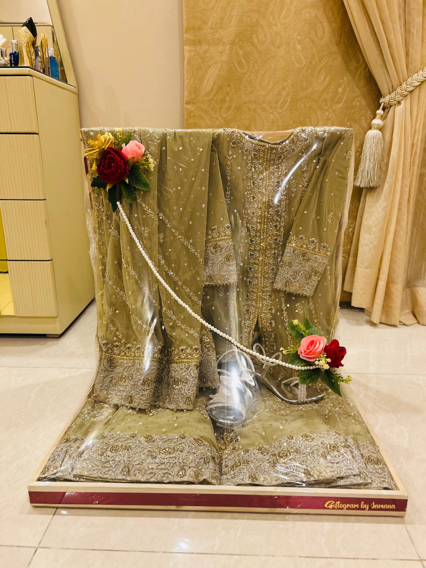 Wooden Cart Wedding Gift Packaging (For Bride)