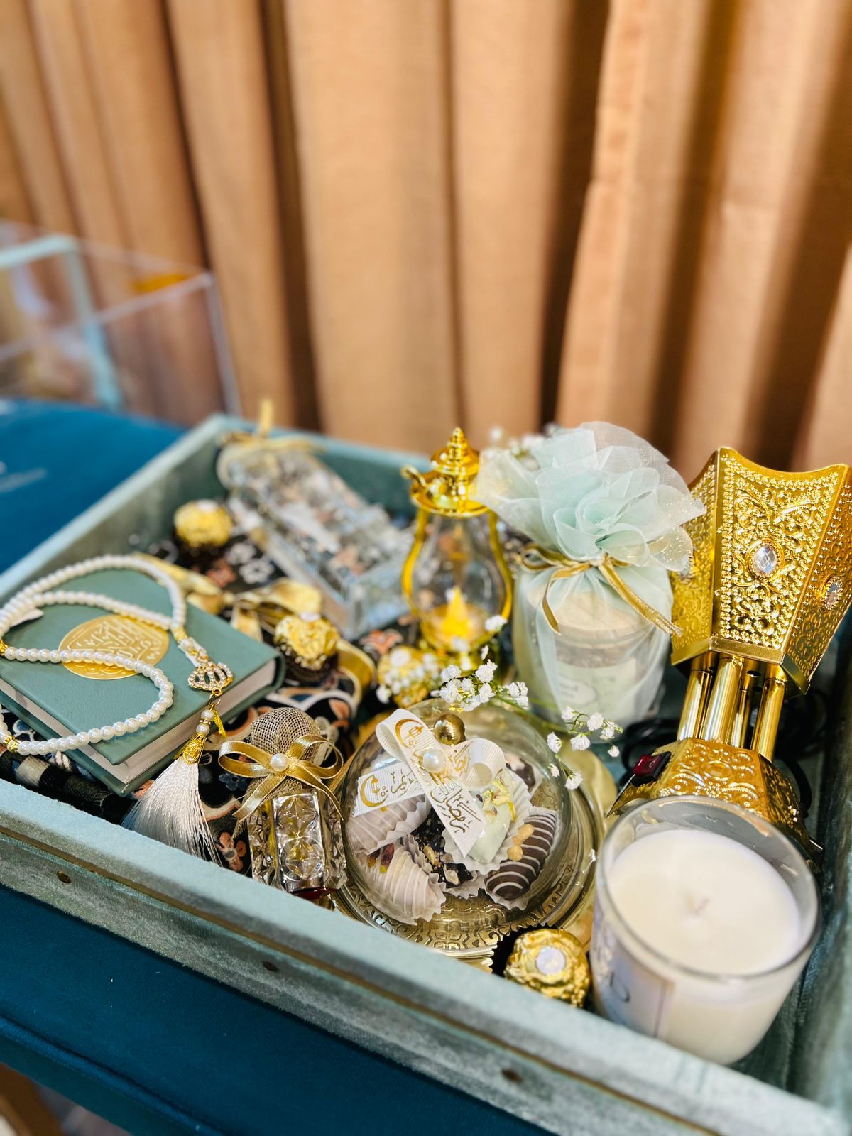 premium umrah mubarak gift set