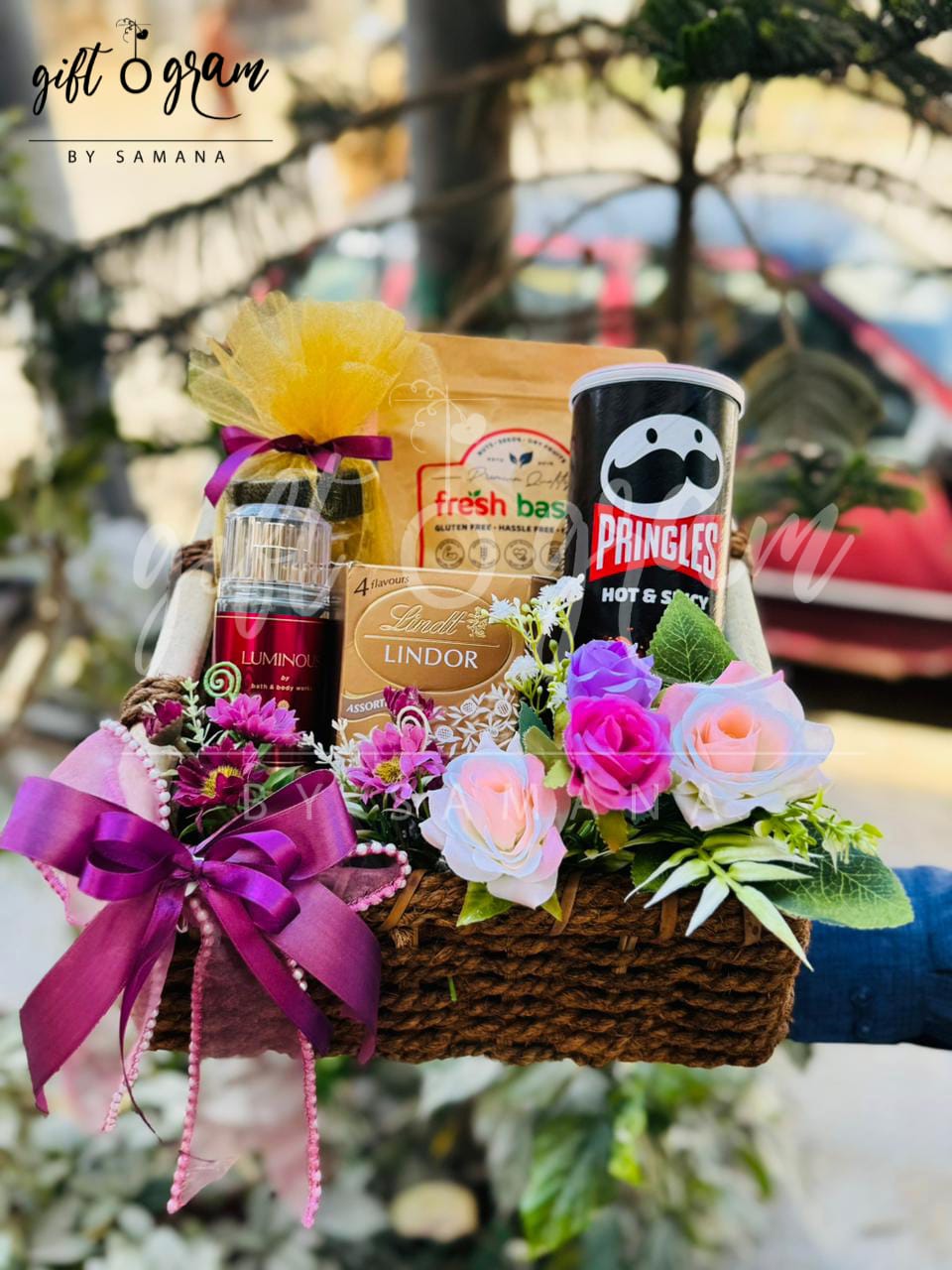 Premium chocolate gift hamper basket Pakistan