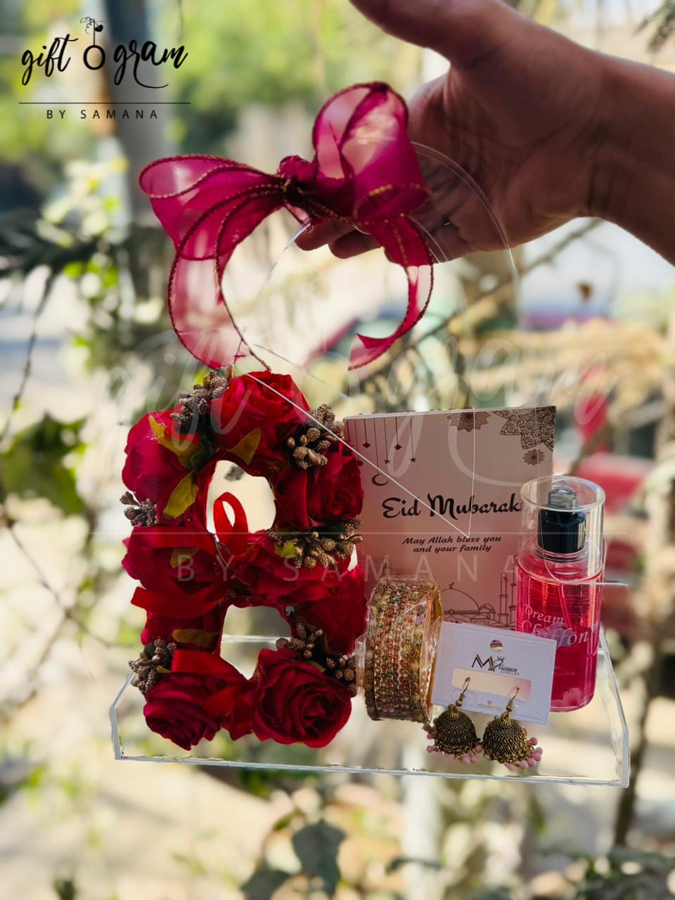 Premium Eid gift set for women with roses and perfume