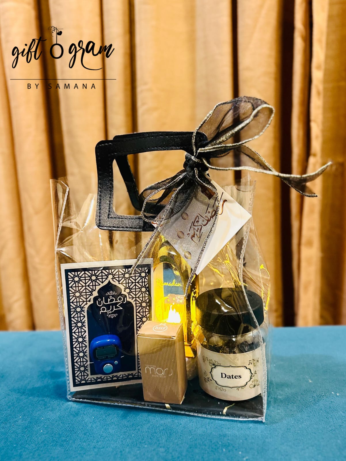 Luxury PVC Ramadan gift bag with, tasbeeh, Islamic card and transparent premium packaging by Giftogram