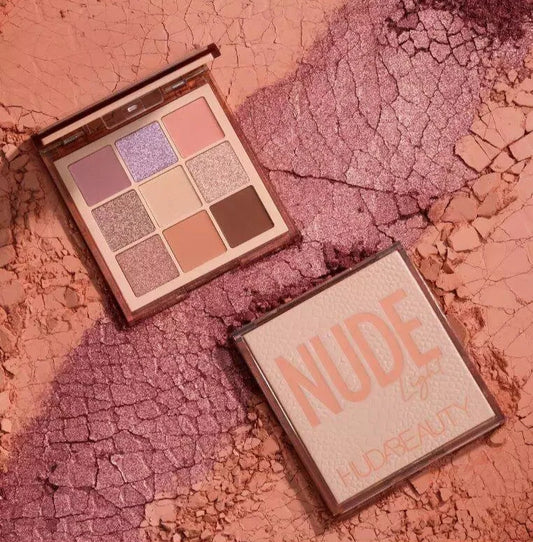 Huda Beauty Nude Light Eyeshadow Palette