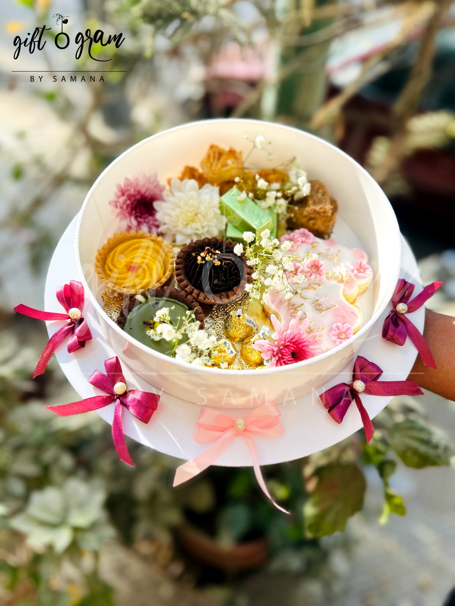 Eid Elegance Dessert Box